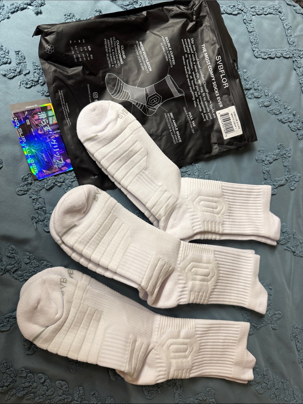 SVBFLOR Men's Athletic Crew Socks - White 3 pack Large